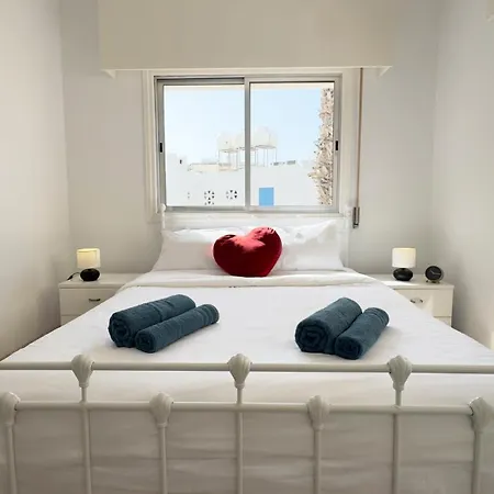 Apartment Hills 2bdr Seaside Makenzy *