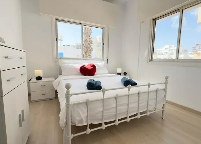 Hills 2bdr Seaside Makenzy Apartamento